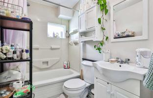 4-комнатная квартира в Pacific Avenue за C$1 673 000