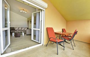15-комнатный дом 280 м² в Порече за 700 000 €