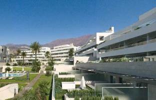 5-комнатная квартира 145 м² в Эстепоне за 754 000 €