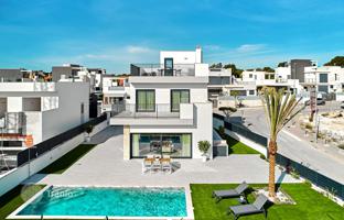 3-комнатная вилла 237 м² в Сан-Мигель-де-Салинасе за 649 000 €