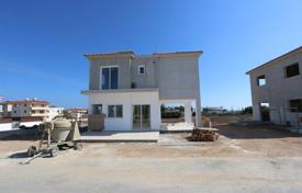 Современная вилла с бассейном и парковкой, 250 метров от пляжа, Айя-Напа, Фамагуста, Кипр за 500 000 €