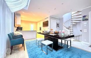 4-комнатная квартира 157 м² в Центральном районе за 385 000 €