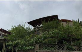 Дом в городе в Сабуртало, Тбилиси (город), Тбилиси,  Грузия за $250 000