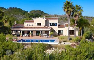 5-комнатная вилла 400 м² в Хавеа за 2 500 000 €