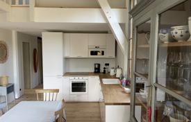 4-комнатная вилла в Жиронде, Франция за 6 500 € в неделю