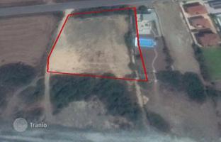 Земельный участок 2 888 м² в Ларнаке за 1 700 000 €