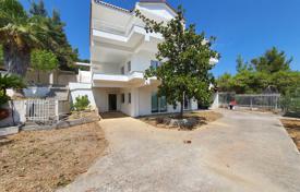 Трехэтажная вилла с садом и видом на море, Солигея, Греция за 390 000 €