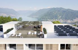 Эксклюзивные четырехкомнатные апартаменты с солярием и видом на озеро Комо, Ломбардия, Италия за 760 000 €
