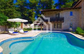 Дом в городе в Халкидики, Македония и Фракия, Греция за 325 000 €