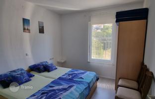 2-комнатная квартира 100 м² в Повиле за 295 000 €