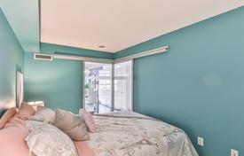 Квартира на Cапреол Коурт, Олд Торонто, Торонто,  Онтарио,   Канада за C$678 000