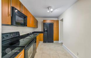 1-комнатная квартира в кондо 94 м² на Саут Оушен Драйв за $365 000