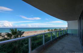 Элитные апартаменты с видом на океан в резиденции на первой линии от пляжа, Майами Бич, Флорида, США за $3 699 000