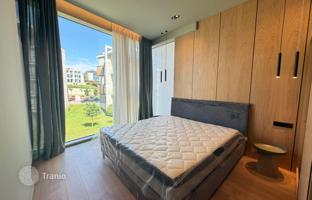 4-комнатная квартира 160 м² в Сабуртало за $570 000