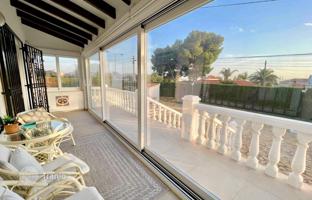 3-комнатная вилла 120 м² в Бенидорме за 445 000 €
