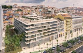 Элитный пентхаус с террасой, видом на море и бассейном в современном жилом комплексе, Лиссабон, Португалия за 7 950 000 €