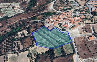 Земельный участок 7 358 м² в Доросе за 500 000 €