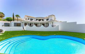Великолепная вилла с бассейном и видом на море в Плайя Параисо, Тенерифе, Испания за 2 100 000 €