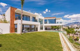 Современная вилла с бассейном и садом, Бенаавис, Испания за 3 750 000 €
