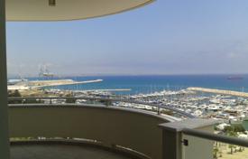 Меблированные апартаменты с террасой и видом на море в доме с бассейном на первой береговой линии, Ларнака, Кипр за 1 450 000 €
