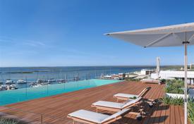 Апартаменты с балконом в жилом комплексе с бассейном и фитнес-центром, Фару, Португалия за 420 000 €