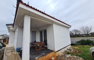 2-комнатный дом 75 м² в Пуле за 285 000 €