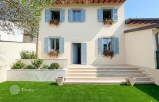 4-комнатная квартира 120 м² в Пьетрасанте за 800 000 €