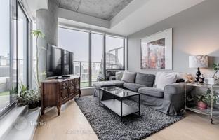 5-комнатная квартира на Батерст-стрит за C$905 000