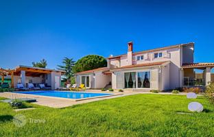 4-комнатный дом 226 м² в Фажане за 740 000 €
