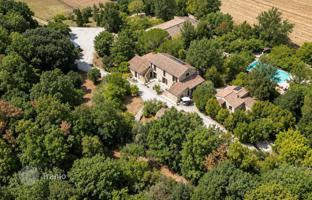 13-комнатная вилла 460 м² в Масса-Мариттима за 2 500 000 €