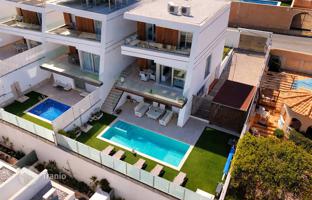 3-комнатная вилла 102 м² в Ориуэла Коста за 550 000 €