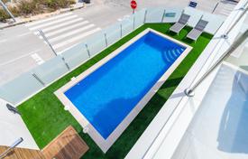 Эксклюзиыная вилла с 3 спальнями и частным бассейном в Вистабейа Гольф за 420 000 €