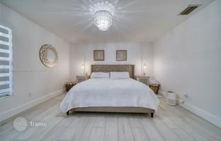 4-комнатный дом 293 м² в Палметто Бэй за $995 000