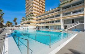 Двухкомнатная квартира недалеко от пляжа в Плае‑де-лас-Америкас, Тенерифе, Испания за 275 000 €