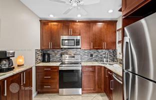 3-комнатная квартира в кондо 104 м² в Коконат Крик за $349 000