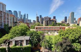 Квартира на Вуд-стрит, Олд Торонто, Торонто,  Онтарио,   Канада за C$688 000
