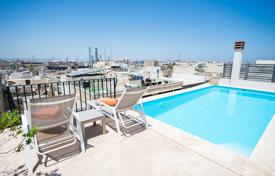 Отреставрированный таунхаус с террасой и бассейном, Бормла, Мальта за 3 500 000 €