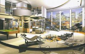 Пентхаус, занимающий весь этаж, с видом на город, в резиденции с бассейном, в центре Далласа, Техас, США за 1 447 000 €
