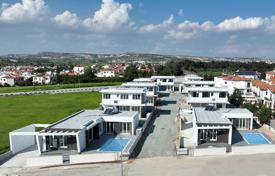 Закрытый комплекс вилл и бунгало в 400 метрах от пляжей, Ларнака, Кипр за От $582 000
