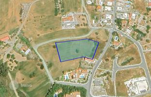 Земельный участок 5 352 м² в Пиргосе за 590 000 €