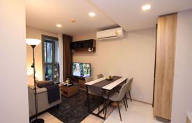 1-комнатные апартаменты в кондо в Ваттхане, Таиланд за $260 000