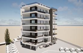 Роскошные апартаменты недалеко от пляжа Макензи за 800 000 €
