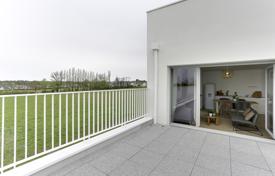 Квартира в Иль и Вилене, Бретань, Франция за От 190 000 €