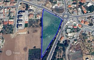 Земельный участок 8 952 м² в Като Полемидии за 2 300 000 €