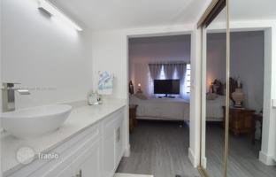 2-комнатная квартира в кондо 95 м² в Пемброк-Пайнс за $300 000