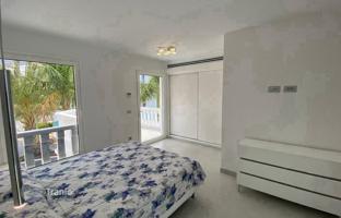 3-комнатный коттедж 120 м² в Коста Адехе за 1 400 000 €