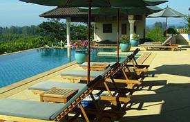 Вилла с бассейном, садом и террасами, Пхукет, Таиланд за 4 700 € в неделю