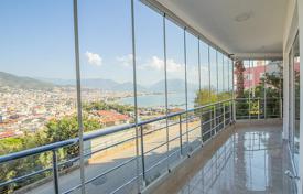 Квартира с двумя балконами, 700 м до моря и центра города, Кестель, Турция за $408 000