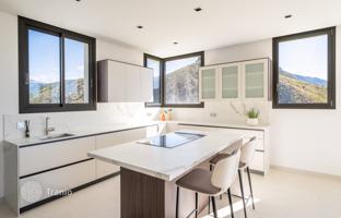 12-комнатная вилла 764 м² в Бенаависе за 4 950 000 €
