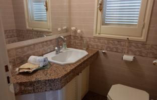 3-комнатный коттедж 470 м² в Строволосе за 1 250 000 €